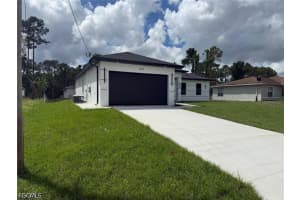 3203 21st Street, Lehigh Acres, FL 33971 - MLS#2026015661