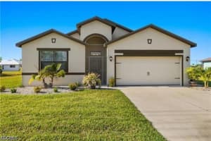 304 Trafalgar Parkway, Cape Coral, FL 33991 - MLS#2026015682