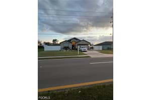 304 Trafalgar Parkway, Cape Coral, FL 33991 - MLS#2026015682