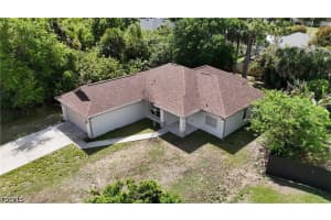 2907 12th Street, Lehigh Acres, FL 33971 - MLS#2026015700