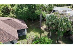2907 12th Street, Lehigh Acres, FL 33971 - MLS#2026015700