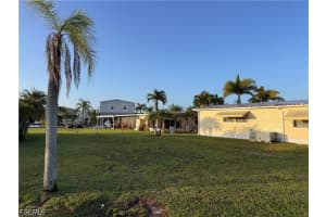 178 Orange Harbor Drive, Fort Myers, FL 33905 - MLS#2026015703