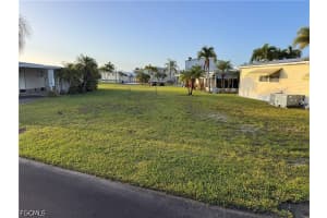 178 Orange Harbor Drive, Fort Myers, FL 33905 - MLS#2026015703