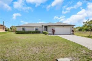 1726 10th Lane, Cape Coral, FL 33909 - MLS#2026015734