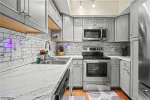 13403 Broadhurst Loop, Fort Myers, FL 33919 - MLS#2026015749