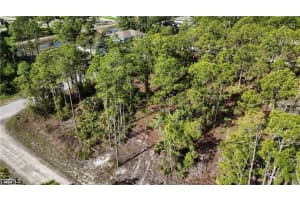 852 Gaylord Avenue, Lehigh Acres, FL 33974 - MLS#2026015753