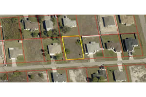 2806 18th Street, Lehigh Acres, FL 33976 - MLS#2026015765