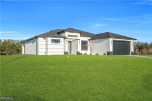 3019 46th Street, Lehigh Acres, FL 33971 - MLS#2026015781