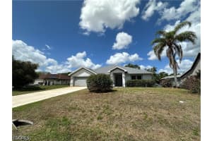 119 Columbus Avenue, Lehigh Acres, FL 33936 - MLS#2026015807