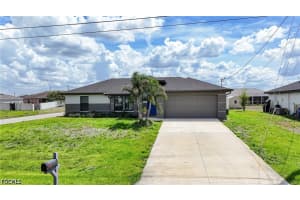 2601 43rd Street, Lehigh Acres, FL 33976 - MLS#2026015831