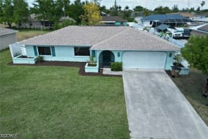 321 Trafalgar Pkwy, Cape Coral 321 Trafalgar Pkwy, Cape Coral