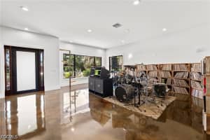 1561 Lynwood Avenue, Fort Myers, FL 33901 - MLS#2026015834