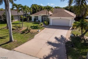 4813 Sw 25th Ct, Cape Coral
