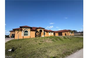2633 24th Street, Cape Coral, FL 33993 - MLS#2026015940