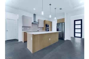 3805 8th Street, Lehigh Acres, FL 33972 - MLS#2026015960