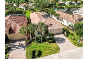 8917 Greenwich Hills Way, Fort Myers