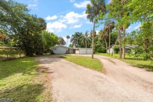 319 Mariana Avenue, North Fort Myers, FL 33903 - MLS#2026015988