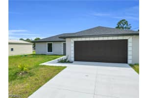 604 17th Street, Lehigh Acres, FL 33972 - MLS#2026015998