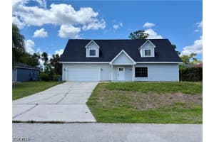 18422 Huckleberry Rd, Fort Myers