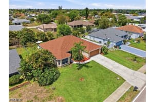 2118 Country Club Boulevard, Cape Coral, FL 33990 - MLS#2026016112