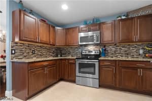 611 Cleveland Avenue, Lehigh Acres, FL 33972 - MLS#2026016182