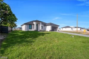 211 15th Terrace, Cape Coral, FL 33909 - MLS#2026016188