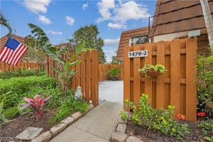 1470 Park Shore Cir 2, Fort Myers