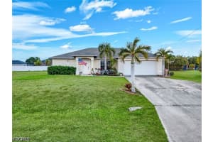 1020 Diplomat Parkway, Cape Coral, FL 33993 - MLS#2026016298