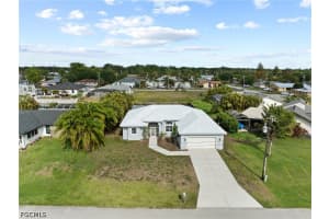 605 23rd Avenue, Cape Coral, FL 33990 - MLS#2026016322