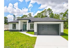 792 Bell Boulevard, Lehigh Acres, FL 33974 - MLS#2026016325