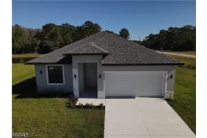 8002 Spice Ct, Labelle