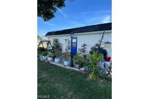 18 Hamlin Court, Lehigh Acres, FL 33936 - MLS#2026016366