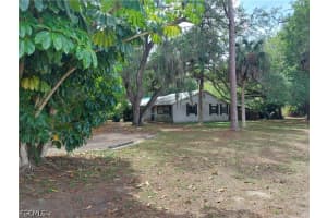 7534 McDaniel Drive, North Fort Myers, FL 33917 - MLS#2026016390