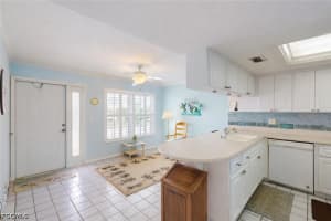 4229 19th Place, Cape Coral, FL 33904 - MLS#2026016410