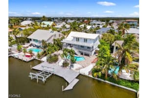18260 Deep Passage Ln, Fort Myers Beach