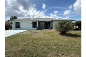 1222 Se 33rd St, Cape Coral