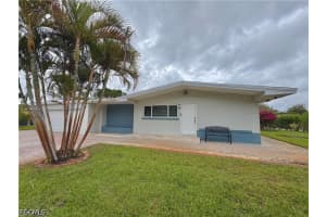 1821 Winkler Ave, Fort Myers