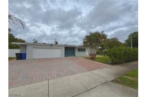 1821 Winkler Avenue, Fort Myers, FL 33901 - MLS#2026016486