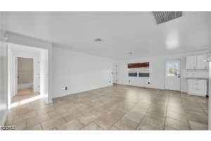 918 Acroft Avenue, Lehigh Acres, FL 33971 - MLS#2026016539