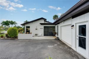 4100 Lakewood Boulevard, Naples, FL 34112 - MLS#2026016564