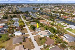 1333 5th Place, Cape Coral, FL 33991 - MLS#2026016568
