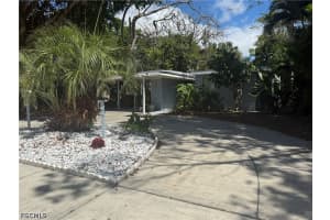 1435 Alcazar Avenue, Fort Myers, FL 33901 - MLS#2026016608