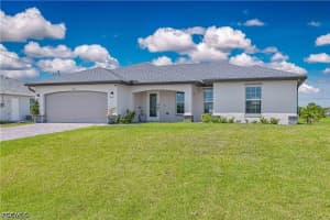 2433 3rd Terrace, Cape Coral, FL 33993 - MLS#2026016626