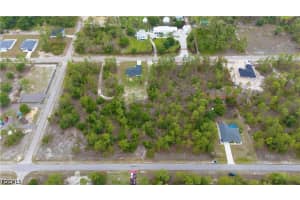 1110 Moore Avenue, Lehigh Acres, FL 33972 - MLS#2026016663
