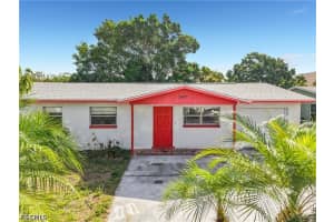 2407 Jaylen Watkins St, Fort Myers