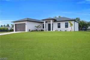 2829 3rd Street, Cape Coral, FL 33993 - MLS#2026016731