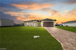 513 25th Terrace, Cape Coral, FL 33993 - MLS#2026016743