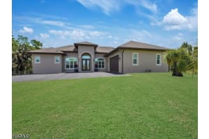 280 23rd Street, Naples, FL 34117 - MLS#2026016769