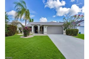 6611 Southwell Dr, Fort Myers