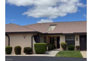3928 Se 11th Pl 401, Cape Coral